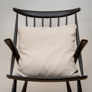 Soft knitted cushion - birch - 50x50cm kussen