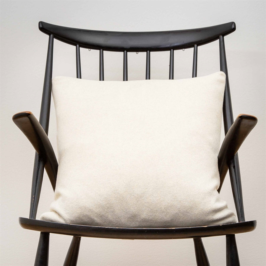 Soft knitted cushion - white melange - 50x50cm kussen