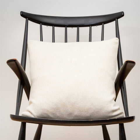 Soft knitted cushion - white melange - 50x50cm kussen