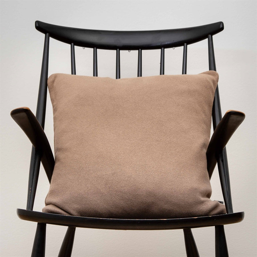 Soft knitted cushion - sand - 50x50cm kussen