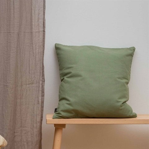 Soft knitted cushion - army green - 50x50cm kussen