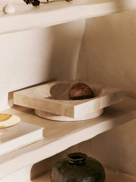 Hew lage schaal - travertijn