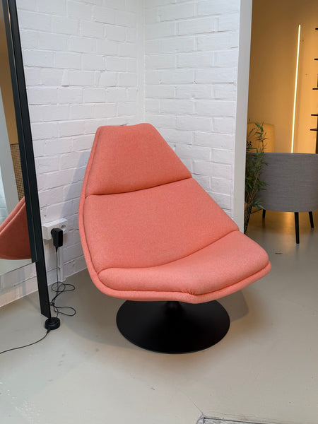 Showroommodel - Bijzetzetel Artifort - F 510 - hoge rug