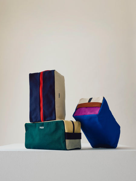Toilettas Hay - Multi wash bag - fel blauw