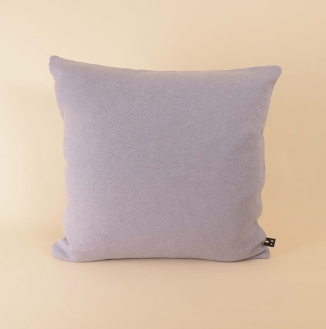 Soft knitted cushion - lavender - 50x50cm
