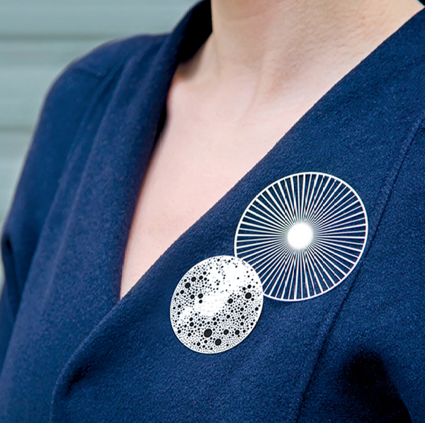 Magnetische broche - solar - silver