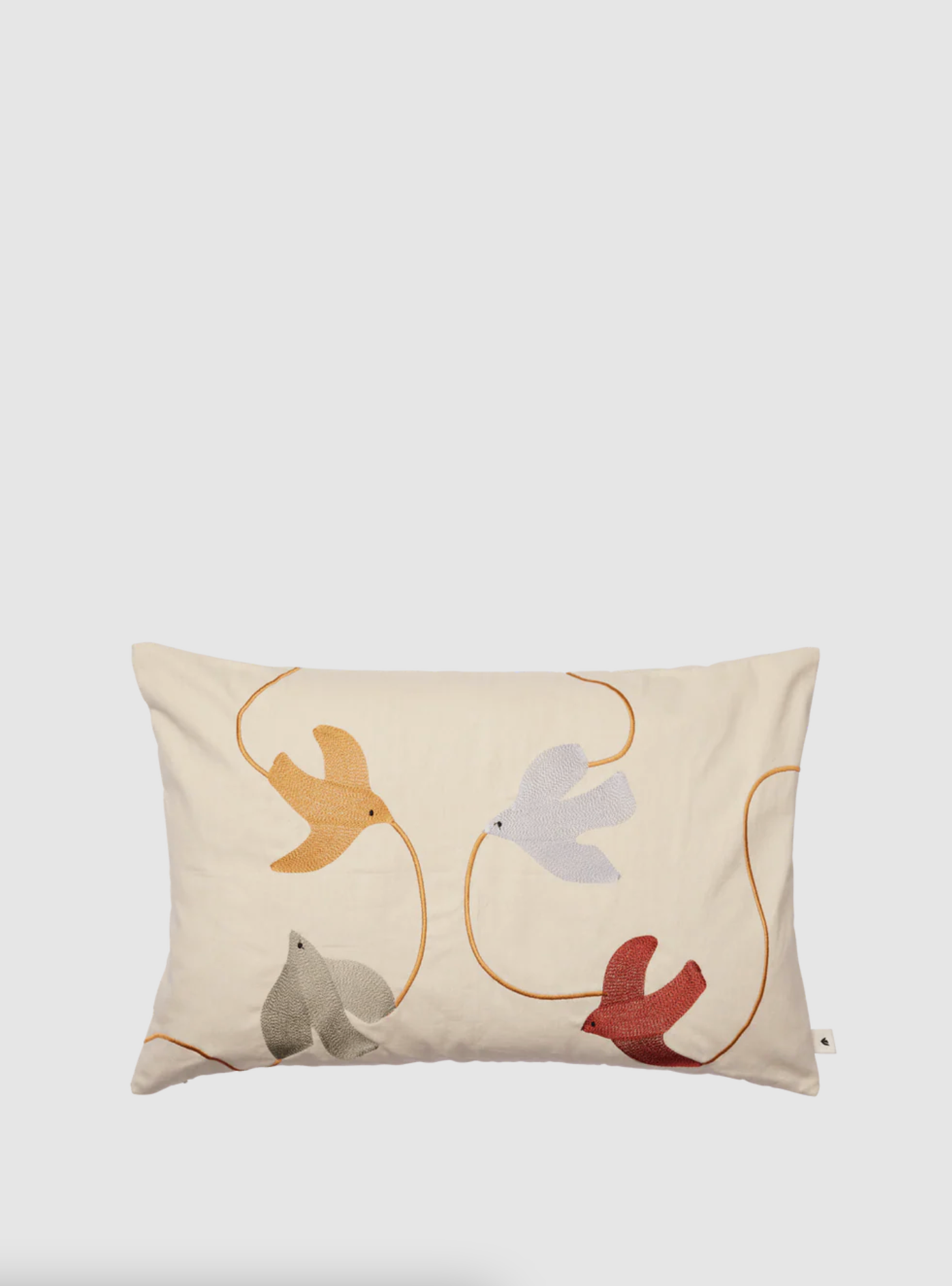 Swif bird kussen geborduurd
