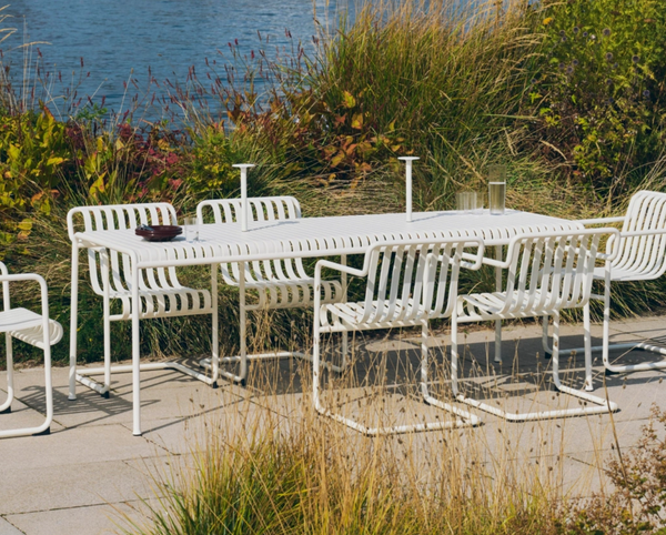 Palissade outdoor brede stoel met arm en met sledepoot - cantilever dining armchair