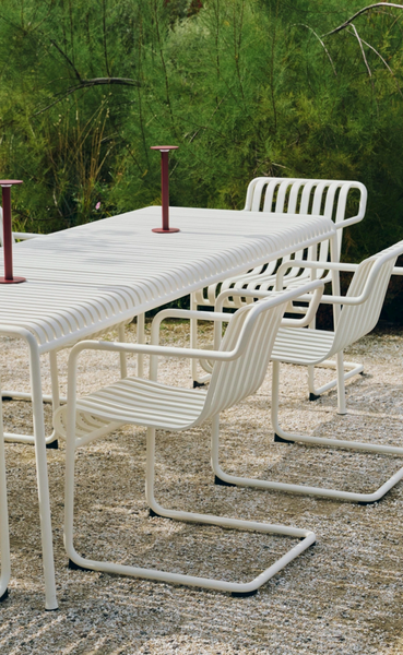 Palissade outdoor brede stoel met arm en met sledepoot - cantilever dining armchair