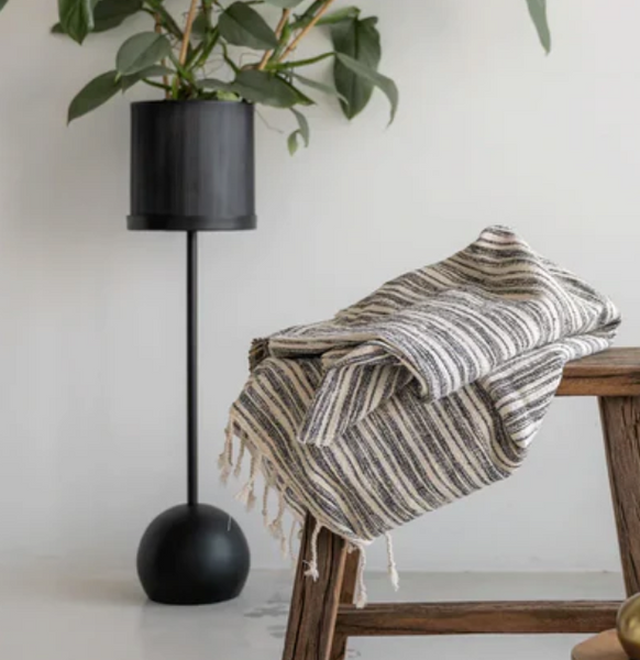 Plant-staander met bolle voet