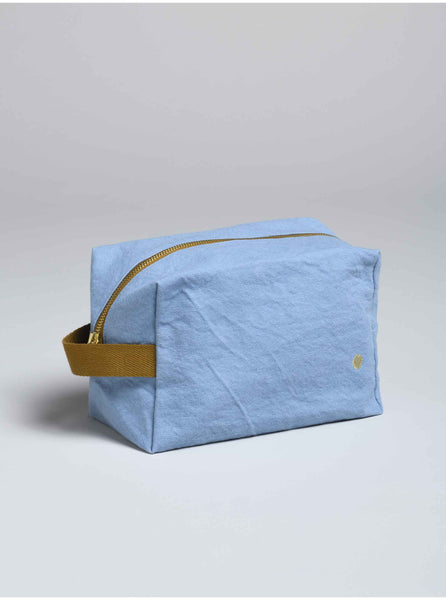 Toilettas cube - medium - licht blauw - Bluetiful
