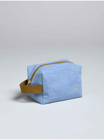 Toilettas cube - small - licht blauw - Bluetiful