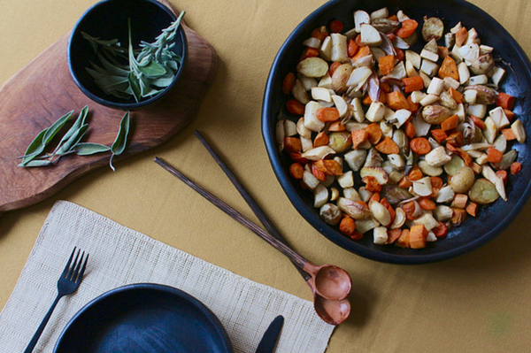 Black pottery - ronde schaal, small - zwart CH60.5