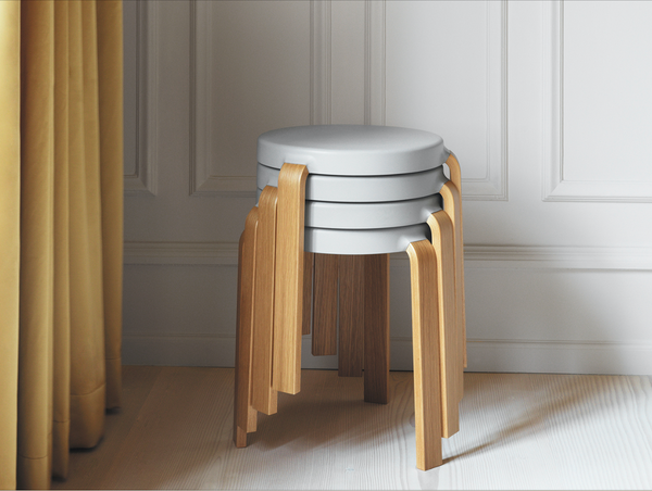 Tap stool - eik/zwart