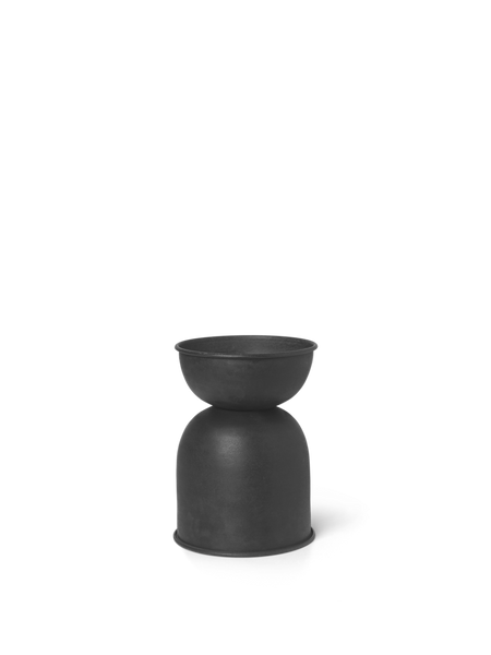 Hourglass pot